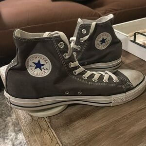 Converse mens 10.5 womens 12.5